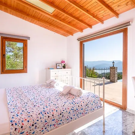 Villa Sleeps 6 Pool Air Con Wifi Kuyucak
